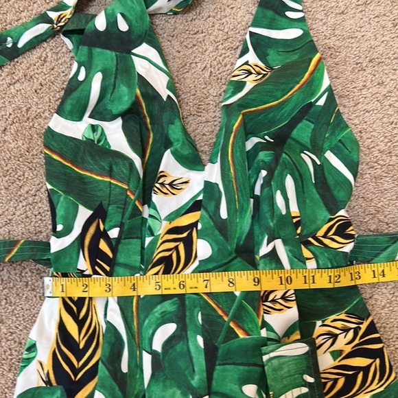 New! FARM RIO XS Green multi tropical palm leaf print wide leg halter jumpsuit - Picture 12 of 12